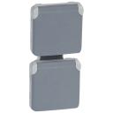 Legrand (Легранд) Розеточный блок из 2 розеток вертикальный серый, Plexo 069577 Legrand (Легранд) Розеточный блок из 2 розеток вертикальный серый, Plexo 069577