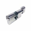 Цилиндры CBR-1 рекомендуются к установке в помещениях с базовым уровнем безопасности. Кодовая часть цилиндра состоит из 6 латунных пинов Защита от отмычек: стопорные пины в форме “гантели” Тип ключа: перфорированный Длинная шейка ключа: подходит для установки с броненакладками Положение покоя кулачка -30°относительно профиля цилиндра, для защиты от его выбивания Количество ключей: 5 ключей Количество секретных комбинаций 15000 Материал изготовления: Сердцевина и пины – латунь Корпус цилиндра – алюминиевый сплав Ключи – сталь Цилиндры CBR-1 рекомендуются к установке в помещениях с базовым уровнем безопасности. Кодовая часть цилиндра состоит из 6 латунных пинов Защита от отмычек: стопорные пины в форме “гантели” Тип ключа: перфорированный Длинная шейка ключа: подходит для установки с броненакладками Положение покоя кулачка -30°относительно профиля цилиндра, для защиты от его выбивания Количество ключей: 5 ключей Количество секретных комбинаций 15000 Материал изготовления: Сердцевина и пины – латунь Корпус цилиндра – алюминиевый сплав Ключи – сталь