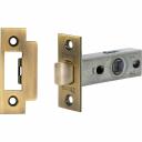 Защелка VЕTTORE C-03B 100 AB бронза 20008 предназначена для установки на деревянные межкомнатные двери, двери в санузел и ванную комнату в комплекте с раздельной ручкой без дополнительной фиксации. Защелка оснащена кевларовым язычком (высокопрочный пластик). Сторона открывания: универсальная. Сечение под соединительный квадрат: 8х8 мм. Дополнительная фиксация: отсутствует. Защелка VЕTTORE C-03B 100 AB бронза 20008 предназначена для установки на деревянные межкомнатные двери, двери в санузел и ванную комнату в комплекте с раздельной ручкой без дополнительной фиксации. Защелка оснащена кевларовым язычком (высокопрочный пластик). Сторона открывания: универсальная. Сечение под соединительный квадрат: 8х8 мм. Дополнительная фиксация: отсутствует.