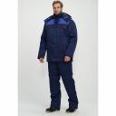 Костюм зимний ФАКЕЛ Фаворит-2 ткань Смесовая, 210 г/кв. м, п/к, темн. синий/васильковый, размер 52-54, рост 170-176 87473573.005 представляет собой рабочую спецодежду для защиты от производственных загрязнений и механических воздействий. Состоит из куртки и полукомбинезона, выполненных из прочной смесовой ткани с ВО-пропиткой.Куртка:Прямого силуэтаСо съёмным утеплённым капюшономПолочки и спинка с кокеткой из отделочной тканиВ шов притачивания кокеток вставлен кант из контрастной тканиПолочки с верхними накладными карманами и с утеплёнными клапанами, застёгивающиеся на ленту «контакт» и патой из контрастной тканиВ рельефном шве полочек расположены внутренние карманыРукава втачныеВоротник втачной, «стойка»Капюшон пристёгивается к куртке на тесьму «молния», регулируется по лицевому вырезу шнуромПодбородочная часть с застёжкой на две ленты «контакт»На левую полочку подкладки настрочен верхний накладной карманПолукомбинезон:С накладными карманами на передних половинках и на нагрудной деталиВ области коленей усилительные накладкиБретели с регулировкой по длине Костюм зимний ФАКЕЛ Фаворит-2 ткань Смесовая, 210 г/кв. м, п/к, темн. синий/васильковый, размер 52-54, рост 170-176 87473573.005 представляет собой рабочую спецодежду для защиты от производственных загрязнений и механических воздействий. Состоит из куртки и полукомбинезона, выполненных из прочной смесовой ткани с ВО-пропиткой.Куртка:Прямого силуэтаСо съёмным утеплённым капюшономПолочки и спинка с кокеткой из отделочной тканиВ шов притачивания кокеток вставлен кант из контрастной тканиПолочки с верхними накладными карманами и с утеплёнными клапанами, застёгивающиеся на ленту «контакт» и патой из контрастной тканиВ рельефном шве полочек расположены внутренние карманыРукава втачныеВоротник втачной, «стойка»Капюшон пристёгивается к куртке на тесьму «молния», регулируется по лицевому вырезу шнуромПодбородочная часть с застёжкой на две ленты «контакт»На левую полочку подкладки настрочен верхний накладной карманПолукомбинезон:С накладными карманами на передних половинках и на нагрудной деталиВ области коленей усилительные накладкиБретели с регулировкой по длине