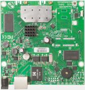 MikroTik RB911G-2HPnD - Материнская плата, 600MHz CPU, 32MB RAM, 1xGigabit Ethernet, onboard 1000mW 2.4GHz wireless, RouterOS L3 MikroTik RB911G-2HPnD - Материнская плата, 600MHz CPU, 32MB RAM, 1xGigabit Ethernet, onboard 1000mW 2.4GHz wireless, RouterOS L3