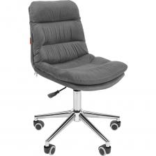 CHAIRMAN HOME 115 – элегантное, компактное и необычайно маневренное офисное кресло. Изящные контуры, эргономичная форма и хромированная крестовина делают образ модели стильным и лёгким. А мягкая, тактильно приятная обивка из велюра и дополнительные подушки создают непревзойденный комфорт. Компьютерное кресло подходит для непродолжительной работы, организации домашнего офиса, офисного мобильного рабочего места или оснащения переговорной. Модель также идеально впишется в комнату подростка или в спальню к туалетному столику. Дополнительные подушки обеспечивают мягкую, комфортную посадку, а регулировка сиденья по высоте адаптирует кресло под рост пользователя, помогая сохранить правильное положение тела. Ролики с мягким полиуретановым покрытием не царапают пол и позволяют свободно перемещаться в кресле. Кресло выдерживает до 120 кг постоянной нагрузки, а обивка из велюра легко очищается от бытовых загрязнений и не требует специального ухода. Ролики: диаметр штока 11 мм, покрытие – полиуретан Газпатрон: 3 класс по стандарту Germany DIN 4550 CHAIRMAN HOME 115 – элегантное, компактное и необычайно маневренное офисное кресло. Изящные контуры, эргономичная форма и хромированная крестовина делают образ модели стильным и лёгким. А мягкая, тактильно приятная обивка из велюра и дополнительные подушки создают непревзойденный комфорт. Компьютерное кресло подходит для непродолжительной работы, организации домашнего офиса, офисного мобильного рабочего места или оснащения переговорной. Модель также идеально впишется в комнату подростка или в спальню к туалетному столику. Дополнительные подушки обеспечивают мягкую, комфортную посадку, а регулировка сиденья по высоте адаптирует кресло под рост пользователя, помогая сохранить правильное положение тела. Ролики с мягким полиуретановым покрытием не царапают пол и позволяют свободно перемещаться в кресле. Кресло выдерживает до 120 кг постоянной нагрузки, а обивка из велюра легко очищается от бытовых загрязнений и не требует специального ухода. Ролики: диаметр штока 11 мм, покрытие – полиуретан Газпатрон: 3 класс по стандарту Germany DIN 4550