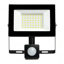 Уличный светодиодный прожектор Grisard Electric сдо 50 черный с датчиком движения ip54 6500k GRE-004-0016 подойдет для декоративной и фасадной подсветки зданий, парков, автостоянок, освещения дома, дачи, подсветки рекламных конструкций, памятников, колон, деревьев, стадионов, промышленных сооружений и других открытых пространств и объектов. Прожектор подойдет для крепления к потолку, открытого монтажа и монтажа на стену. Его минимальное потребление электроэнергии - в 8-10 раз ниже, чем при эксплуатации обычных ламп накаливания, а при изготовлении используются экологически чистые материалы, не представляющие угрозы для человека и окружающей среды. Уличный светодиодный прожектор Grisard Electric сдо 50 черный с датчиком движения ip54 6500k GRE-004-0016 подойдет для декоративной и фасадной подсветки зданий, парков, автостоянок, освещения дома, дачи, подсветки рекламных конструкций, памятников, колон, деревьев, стадионов, промышленных сооружений и других открытых пространств и объектов. Прожектор подойдет для крепления к потолку, открытого монтажа и монтажа на стену. Его минимальное потребление электроэнергии - в 8-10 раз ниже, чем при эксплуатации обычных ламп накаливания, а при изготовлении используются экологически чистые материалы, не представляющие угрозы для человека и окружающей среды.