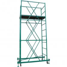 Вышка-тура "Дачница" 0,7х1,6 м: Ваш надежный помощник для работ на высоте. Основные преимущества вышки-туры "Дачница": Максимальная рабочая высота 4 метра: Позволяет легко добраться до самых высоких точек вашего дома, сада или гаража. Прочная и устойчивая конструкция: Изготовлена из высококачественной стали, способной выдерживать нагрузку до 250 кг, что гарантирует безопасность даже при работе с тяжелыми инструментами или материалами. Компактные размеры рабочей площадки 0,7х1,6 метра: Обеспечивают достаточное пространство для комфортного размещения и выполнения работ, при этом не занимая много места. Удобная транспортировка и маневренность: Оснащена 4 колесами, из которых 2 поворотных, что позволяет легко перемещать вышку по участку и в ограниченном пространстве. Два неповоротных колеса обеспечивают дополнительную устойчивость. Простота сборки и разборки: Конструкция вышки разработана таким образом, чтобы сборка и разборка занимали минимум времени и усилий, что особенно важно при частых перемещениях. Универсальность применения: Идеально подходит для: Покраски фасадов и стен Монтажа и ремонта кровли Обрезки деревьев и ухода за садом Установки водосточных систем Монтажа освещения и декораций Любых других работ, требующих доступа на высоту. Технические характеристики: Размеры рабочей площадки: 0,7 х 1,6 метра Максимальная нагрузка: 250 кг Максимальная высота: 4 метра Количество колес: 4 (2 поворотных, 2 неповоротных) Материал: Высококачественная сталь Вышка-тура "Дачница" 0,7х1,6 м: Ваш надежный помощник для работ на высоте. Основные преимущества вышки-туры "Дачница": Максимальная рабочая высота 4 метра: Позволяет легко добраться до самых высоких точек вашего дома, сада или гаража. Прочная и устойчивая конструкция: Изготовлена из высококачественной стали, способной выдерживать нагрузку до 250 кг, что гарантирует безопасность даже при работе с тяжелыми инструментами или материалами. Компактные размеры рабочей площадки 0,7х1,6 метра: Обеспечивают достаточное пространство для комфортного размещения и выполнения работ, при этом не занимая много места. Удобная транспортировка и маневренность: Оснащена 4 колесами, из которых 2 поворотных, что позволяет легко перемещать вышку по участку и в ограниченном пространстве. Два неповоротных колеса обеспечивают дополнительную устойчивость. Простота сборки и разборки: Конструкция вышки разработана таким образом, чтобы сборка и разборка занимали минимум времени и усилий, что особенно важно при частых перемещениях. Универсальность применения: Идеально подходит для: Покраски фасадов и стен Монтажа и ремонта кровли Обрезки деревьев и ухода за садом Установки водосточных систем Монтажа освещения и декораций Любых других работ, требующих доступа на высоту. Технические характеристики: Размеры рабочей площадки: 0,7 х 1,6 метра Максимальная нагрузка: 250 кг Максимальная высота: 4 метра Количество колес: 4 (2 поворотных, 2 неповоротных) Материал: Высококачественная сталь