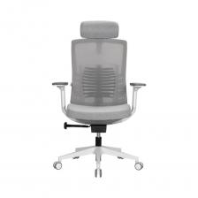 Офисное поворотное кресло KSG SPARX FT-6 Raze White / Grey НФ-00001108 сочетает в себе современные материалы и функциональные возможности, обеспечивая комфорт и надежность в использовании. Обивка из сетки и ткани способствует хорошей вентиляции, что особенно важно при длительном использовании. Хромированная стальная крестовина обеспечивает прочность и устойчивость конструкции, выдерживая нагрузку до 150 кг. Кресло оснащено подъемным механизмом, который позволяет регулировать высоту сиденья в диапазоне от 430 до 520 мм, а также механизмом качания и вращения для большего удобства. Пластиковые подлокотники регулируются по высоте, что позволяет настроить кресло под индивидуальные потребности. Поясничный упор и подголовник обеспечивают дополнительную поддержку, снижая нагрузку на спину и шею. Современный стиль кресла гармонично впишется в любой офисный интерьер. Офисное поворотное кресло KSG SPARX FT-6 Raze White / Grey НФ-00001108 сочетает в себе современные материалы и функциональные возможности, обеспечивая комфорт и надежность в использовании. Обивка из сетки и ткани способствует хорошей вентиляции, что особенно важно при длительном использовании. Хромированная стальная крестовина обеспечивает прочность и устойчивость конструкции, выдерживая нагрузку до 150 кг. Кресло оснащено подъемным механизмом, который позволяет регулировать высоту сиденья в диапазоне от 430 до 520 мм, а также механизмом качания и вращения для большего удобства. Пластиковые подлокотники регулируются по высоте, что позволяет настроить кресло под индивидуальные потребности. Поясничный упор и подголовник обеспечивают дополнительную поддержку, снижая нагрузку на спину и шею. Современный стиль кресла гармонично впишется в любой офисный интерьер.