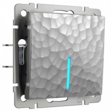 Выключатель одноклавишный проходной с подсветкой (Hammaer серебряный) W1212106 Выключатель одноклавишный проходной с подсветкой (Hammaer серебряный) W1212106