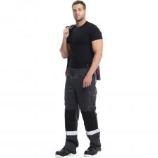 Брюки мужские летние с многофункциональными карманами, есть карман для инструментов. На талии эластичная тесьма. Усилительные наколенники обеспечивают защитой от истирания. CОП шириной 5 см обеспечивает хорошую видимость. Брюки мужские летние с многофункциональными карманами, есть карман для инструментов. На талии эластичная тесьма. Усилительные наколенники обеспечивают защитой от истирания. CОП шириной 5 см обеспечивает хорошую видимость.