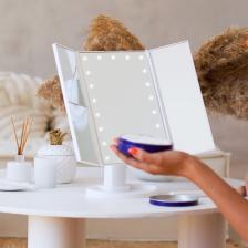 Зеркало Luazon KZ-07, подсветка, 30x18x7 см, 22 диода, 4хААА, (не в комплекте), белое Зеркало Luazon KZ-07, подсветка, 30x18x7 см, 22 диода, 4хААА, (не в комплекте), белое