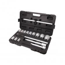 Набор инструментов 3/4" из 16 предметов от бренда Forsage — это отличный выбор для тех, кто ценит качество и надежность в работе. Давайте подробнее рассмотрим его особенности и преимущества:Основные характеристики:Комплектация: Набор включает 16 предметов, что позволяет эффективно выполнять широкий спектр задач в мастерской или гараже.Материалы: Все головки изготовлены из хромванадиевой стали (CrV), что обеспечивает им долговечность и высокую прочность, позволяя выдерживать значительные нагрузки.Преимущества:Надежность: Каждая деталь набора спроектирована с учетом долговечной эксплуатации, что делает его идеальным как для профессионалов, так и для автолюбителей.Универсальность: Набор подходит для различных работ, включая монтаж и демонтаж, что делает его незаменимым помощником в любых ситуациях.Комфорт в работе: Инструменты удобны в использовании, что позволяет значительно повысить эффективность выполнения задач.Идеальное применение:Этот набор будет полезен для:Профессиональных механиков, которым нужны надежные инструменты для выполнения сложных задач.Автолюбителей, стремящихся поддерживать свои автомобили в отличном состоянии.Любых работ, связанных с ремонтом и обслуживанием.С набором инструментов Forsage 3/4" вы сможете легко и быстро справляться с любыми задачами, обеспечивая высокую эффективность и надежность в работе! Набор инструментов 3/4" из 16 предметов от бренда Forsage — это отличный выбор для тех, кто ценит качество и надежность в работе. Давайте подробнее рассмотрим его особенности и преимущества:Основные характеристики:Комплектация: Набор включает 16 предметов, что позволяет эффективно выполнять широкий спектр задач в мастерской или гараже.Материалы: Все головки изготовлены из хромванадиевой стали (CrV), что обеспечивает им долговечность и высокую прочность, позволяя выдерживать значительные нагрузки.Преимущества:Надежность: Каждая деталь набора спроектирована с учетом долговечной эксплуатации, что делает его идеальным как для профессионалов, так и для автолюбителей.Универсальность: Набор подходит для различных работ, включая монтаж и демонтаж, что делает его незаменимым помощником в любых ситуациях.Комфорт в работе: Инструменты удобны в использовании, что позволяет значительно повысить эффективность выполнения задач.Идеальное применение:Этот набор будет полезен для:Профессиональных механиков, которым нужны надежные инструменты для выполнения сложных задач.Автолюбителей, стремящихся поддерживать свои автомобили в отличном состоянии.Любых работ, связанных с ремонтом и обслуживанием.С набором инструментов Forsage 3/4" вы сможете легко и быстро справляться с любыми задачами, обеспечивая высокую эффективность и надежность в работе!