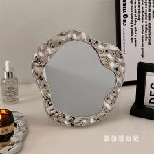 Винтажное овальное декоративное зеркало Винтажное овальное декоративное зеркало