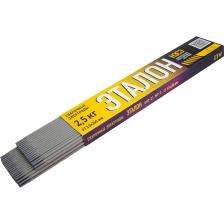 Сварочные электроды с рутиловым покрытием АНО-21 ф3 (2,5 кг картон) Эталон предназначны для сварки конструкций из низкоуглеродистых сталей, во всех пространственных положениях на переменном и постоянном токе любой полярности. Характеризуются высокими сварочно-технологическими свойствами. Сварка в монтажных и заводских условиях ответственных металлоконструкций и деталей машин, допускают сварку влажного, ржавого, плохо очищенного от окислов и загрязнений металла. Сварочные электроды с рутиловым покрытием АНО-21 ф3 (2,5 кг картон) Эталон предназначны для сварки конструкций из низкоуглеродистых сталей, во всех пространственных положениях на переменном и постоянном токе любой полярности. Характеризуются высокими сварочно-технологическими свойствами. Сварка в монтажных и заводских условиях ответственных металлоконструкций и деталей машин, допускают сварку влажного, ржавого, плохо очищенного от окислов и загрязнений металла.