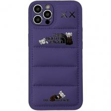 Чехол для iPhone 16 Pro Max фиолетовый силиконовый дутый пуховик North Face Чехол для iPhone 16 Pro Max фиолетовый силиконовый дутый пуховик North Face