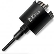 Алмазная (безударная) коронка MKSS разработана для сверления кирпича, бетона и мрамора. В комплект входят: алмазная коронка с 5 зубьями, хвостовик М16/SDS-plus, центрирующее сверло М8 (8*120мм) для точного сверления и выбивной клин. Коронка оборудована компенсационными отверстиями, которые гасят вибрацию, значительно снижают уровень шума при работе и обеспечивают быстрое охлаждение инструмента. Увеличенное количество алмазных турбированных сегментов повышает скорость работы и делает коронку устойчивой к механическому разрушению. Коронку следует использовать только в безударном режиме. Рекомендуется также использовать охлаждение для предотвращения перегрева коронки. Внимание, изображение товара может отличаться от реального! Верные параметры указаны в технических характеристиках товара. Алмазная (безударная) коронка MKSS разработана для сверления кирпича, бетона и мрамора. В комплект входят: алмазная коронка с 5 зубьями, хвостовик М16/SDS-plus, центрирующее сверло М8 (8*120мм) для точного сверления и выбивной клин. Коронка оборудована компенсационными отверстиями, которые гасят вибрацию, значительно снижают уровень шума при работе и обеспечивают быстрое охлаждение инструмента. Увеличенное количество алмазных турбированных сегментов повышает скорость работы и делает коронку устойчивой к механическому разрушению. Коронку следует использовать только в безударном режиме. Рекомендуется также использовать охлаждение для предотвращения перегрева коронки. Внимание, изображение товара может отличаться от реального! Верные параметры указаны в технических характеристиках товара.