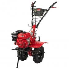 Этот культиватор станет незаменимым помощником на вашей даче или приусадебном участке. Мотоблок Powerac обладает всеми необходимыми характеристиками для эффективной работы на вашем участке. Он оснащен мощным двигателем, который обеспечивает высокую производительность и эффективность. Благодаря ширине обработки в 100 сантиметров вы сможете быстро и легко обработать большую площадь земли. А наличие двух передач вперед и одной назад позволит вам легко маневрировать и управлять мотоблоком. Этот культиватор идеально подходит для работы на различных типах почвы. Он легко справляется с твердой и каменистой почвой, а также с глинистыми участками. Вы сможете без труда подготовить землю к посадке растений, рыхлить ее и удалять сорняки. Кроме того, мотоблок Powerac имеет удобную ручку управления, которая обеспечивает комфорт во время работы. Также он оснащен колесами, которые позволяют легко перемещать его по участку. Это делает мотоблок удобным и маневренным инструментом для работы в вашем саду или огороде. Приобретая мотоблок Powerac, вы получаете надежного помощника для ухода за вашим садом и огородом. Этот культиватор станет незаменимым инструментом для любого дачника или садовода. Он поможет вам сэкономить время и силы при обработке почвы, а также повысить качество и урожайность ваших растений. Этот культиватор станет незаменимым помощником на вашей даче или приусадебном участке. Мотоблок Powerac обладает всеми необходимыми характеристиками для эффективной работы на вашем участке. Он оснащен мощным двигателем, который обеспечивает высокую производительность и эффективность. Благодаря ширине обработки в 100 сантиметров вы сможете быстро и легко обработать большую площадь земли. А наличие двух передач вперед и одной назад позволит вам легко маневрировать и управлять мотоблоком. Этот культиватор идеально подходит для работы на различных типах почвы. Он легко справляется с твердой и каменистой почвой, а также с глинистыми участками. Вы сможете без труда подготовить землю к посадке растений, рыхлить ее и удалять сорняки. Кроме того, мотоблок Powerac имеет удобную ручку управления, которая обеспечивает комфорт во время работы. Также он оснащен колесами, которые позволяют легко перемещать его по участку. Это делает мотоблок удобным и маневренным инструментом для работы в вашем саду или огороде. Приобретая мотоблок Powerac, вы получаете надежного помощника для ухода за вашим садом и огородом. Этот культиватор станет незаменимым инструментом для любого дачника или садовода. Он поможет вам сэкономить время и силы при обработке почвы, а также повысить качество и урожайность ваших растений.