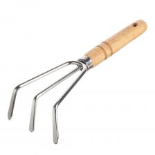 Рыхлитель Ваш сад 3 зуба с деревянной ручкой (0532-3) Рыхлитель Ваш сад 3 зуба с деревянной ручкой (0532-3)