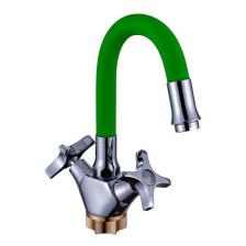 Смеситель для кухни с гибким изливом сборный Potato (Потато) P58312-11 хром/зеленый Смеситель для кухни с гибким изливом сборный Potato (Потато) P58312-11 хром/зеленый