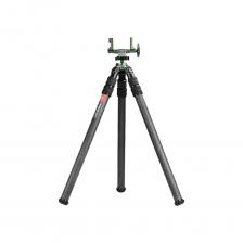 В мире стрелковых видов спорта, охоты и тактической стрельбы точность и стабильность являются ключевыми факторами, определяющими успех. Для достижения наилучших результатов стрелкам необходимо использовать качественное оборудование, которое обеспечивает устойчивость и точность выстрелов. Одним из таких инструментов является стрелковый штатив Sunwayfoto T4030CSI-D Carbon с зажимом SM-86 под ложе.Стрелковый штатив незаменим в тактических операциях, где требуется высокая точность, мобильность и надежность. Регулируемая высота и углы наклона позволяют эффективно вести стрельбу в любой местности. Интуитивно понятные механизмы обеспечат быструю установку и сборку штатива. Зажим устройства совместим с ложе большинства типов оружия, исключит колебания и отдачу от оружия при стрельбе.Обеспечит комфортную и точную стрельбу в любой местностиУдаростойкая конструкция из прочного алюминияВыдерживает нагрузку до 30 кгУниверсальный зажим SM-86 для установки большинства типов оружияВыбор оптимального угла стрельбы при помощи поворотной головки В мире стрелковых видов спорта, охоты и тактической стрельбы точность и стабильность являются ключевыми факторами, определяющими успех. Для достижения наилучших результатов стрелкам необходимо использовать качественное оборудование, которое обеспечивает устойчивость и точность выстрелов. Одним из таких инструментов является стрелковый штатив Sunwayfoto T4030CSI-D Carbon с зажимом SM-86 под ложе.Стрелковый штатив незаменим в тактических операциях, где требуется высокая точность, мобильность и надежность. Регулируемая высота и углы наклона позволяют эффективно вести стрельбу в любой местности. Интуитивно понятные механизмы обеспечат быструю установку и сборку штатива. Зажим устройства совместим с ложе большинства типов оружия, исключит колебания и отдачу от оружия при стрельбе.Обеспечит комфортную и точную стрельбу в любой местностиУдаростойкая конструкция из прочного алюминияВыдерживает нагрузку до 30 кгУниверсальный зажим SM-86 для установки большинства типов оружияВыбор оптимального угла стрельбы при помощи поворотной головки