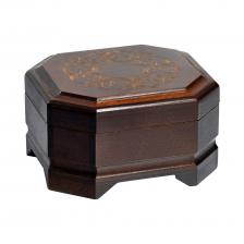 Деревянная шкатулка для ювелирных украшений Орнамент 12х11 см Деревянная шкатулка для ювелирных украшений Орнамент 12х11 см