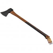 Универсальный топор весом 1800 грамм от бренда FORSTIME с фиберглассовой ручкой и резиновой противоскользящей накладкой представляет собой удобный и эффективный инструмент для разделки дров и других задач дома, на даче или на природе. Это отличный выбор для туристов и любителей активного отдыха.Прорезиненная рукоятка: Обеспечивает надежный захват и улучшенный контроль над топориком, даже при влажных или скользких условиях.Снижение вибрации: Резиновое покрытие помогает уменьшить вибрацию при ударах, что делает работу более комфортной и снижает нагрузку на руки и запястья.Оптимальный вес: Вес 1800 грамм обеспечивает достаточную массу для эффективного раскалывания дров, а также легкость в манипуляциях во время использования.Сфера применения:Раскалывание дров для костраПодготовка топлива для печей и каминовИспользование в походах и кемпингахРыбалка и другие мероприятия на природеСтроительство укрытий и выполнение других задач на свежем воздухеЭтот топор поможет вам быстро и эффективно подготовить дрова для костра, а также станет незаменимым помощником в любых активных приключениях на природе. Он сочетает в себе удобство, функциональность и надежность, что делает его отличным выбором для каждого outdoor-энтузиаста! Универсальный топор весом 1800 грамм от бренда FORSTIME с фиберглассовой ручкой и резиновой противоскользящей накладкой представляет собой удобный и эффективный инструмент для разделки дров и других задач дома, на даче или на природе. Это отличный выбор для туристов и любителей активного отдыха.Прорезиненная рукоятка: Обеспечивает надежный захват и улучшенный контроль над топориком, даже при влажных или скользких условиях.Снижение вибрации: Резиновое покрытие помогает уменьшить вибрацию при ударах, что делает работу более комфортной и снижает нагрузку на руки и запястья.Оптимальный вес: Вес 1800 грамм обеспечивает достаточную массу для эффективного раскалывания дров, а также легкость в манипуляциях во время использования.Сфера применения:Раскалывание дров для костраПодготовка топлива для печей и каминовИспользование в походах и кемпингахРыбалка и другие мероприятия на природеСтроительство укрытий и выполнение других задач на свежем воздухеЭтот топор поможет вам быстро и эффективно подготовить дрова для костра, а также станет незаменимым помощником в любых активных приключениях на природе. Он сочетает в себе удобство, функциональность и надежность, что делает его отличным выбором для каждого outdoor-энтузиаста!