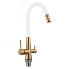 Смеситель для кухни с фильтром для питьевой воды и гибким изливом Fmark изготовлен из качественной нержавеющей стали. Аэратор в сантехническом изделии позволяет обеспечить равномерную подачу воды, а также ее смягчение. Смеситель на кухню монтируется при помощи удобного крепежа на гайке в одно отверстие на раковину, на столешницу или на кухонную мойку. Подключается к холодной, горячей и чистой воде от фильтра гибкими шлангами, в комплекте гибкая подводка. Универсальный смеситель 2в1 для кухни и для фильтра снабжен керамическим картриджем 35 мм для регулировки напора и температуры воды. Гибкий излив удобен для набора воды в кастрюли и ведра, мытья фруктов и овощей, чистке сковородок и тарелок. Переключатель на фильтр с поворотом расположен на корпусе. Сантехнический прибор совместим со всеми фильтрами для очистки и фильтрации воды, такими как: Гейзер, Аквафор, Барьер, Атолл и другие. Смеситель для кухни с фильтром для питьевой воды и гибким изливом Fmark изготовлен из качественной нержавеющей стали. Аэратор в сантехническом изделии позволяет обеспечить равномерную подачу воды, а также ее смягчение. Смеситель на кухню монтируется при помощи удобного крепежа на гайке в одно отверстие на раковину, на столешницу или на кухонную мойку. Подключается к холодной, горячей и чистой воде от фильтра гибкими шлангами, в комплекте гибкая подводка. Универсальный смеситель 2в1 для кухни и для фильтра снабжен керамическим картриджем 35 мм для регулировки напора и температуры воды. Гибкий излив удобен для набора воды в кастрюли и ведра, мытья фруктов и овощей, чистке сковородок и тарелок. Переключатель на фильтр с поворотом расположен на корпусе. Сантехнический прибор совместим со всеми фильтрами для очистки и фильтрации воды, такими как: Гейзер, Аквафор, Барьер, Атолл и другие.