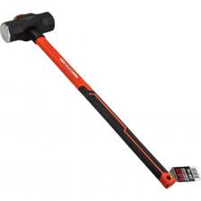 Прочная кувалда весом 5,4 кг с восьмигранным бойком от бренда EVERFORCE предназначена для выполнения широкого спектра ударных работ. Эта модель обеспечивает высокую эффективность и надежность при различных задачах.Преимущества восьмигранного бойкаПрочность и износостойкость: Восьмигранная форма бойка улучшает эксплуатационные характеристики по сравнению с круглыми или квадратными аналогами.Равномерное распределение нагрузки: 8 граней снижают риск сколов и деформации, обеспечивая долговечность инструмента.Контроль удара: Плоские грани помогают контролировать угол контакта с поверхностью, что особенно важно при рубке металла и демонтаже.Снижение риска соскальзывания: Уменьшает вероятность «сплющивания» краёв и обеспечивает надежное забивание клиньев или зубила.Сфера примененияДемонтаж строительных конструкцийРубка и правка металлических изделийЗабивание клиньев и свайКузнечные работыПовышенная прочность и износостойкость.Безопасность: Фиберглассовая рукоятка не трескается и не ломается даже при интенсивном использовании.Контроль и точность удара: Снижает нагрузку на суставы и мышцы, обеспечивая комфорт при работе.Кувалда 5,4 кг с восьмигранным бойком — это надежный инструмент, который станет отличным помощником в различных строительных и кузнечных работах, обеспечивая высокую эффективность и безопасность. Прочная кувалда весом 5,4 кг с восьмигранным бойком от бренда EVERFORCE предназначена для выполнения широкого спектра ударных работ. Эта модель обеспечивает высокую эффективность и надежность при различных задачах.Преимущества восьмигранного бойкаПрочность и износостойкость: Восьмигранная форма бойка улучшает эксплуатационные характеристики по сравнению с круглыми или квадратными аналогами.Равномерное распределение нагрузки: 8 граней снижают риск сколов и деформации, обеспечивая долговечность инструмента.Контроль удара: Плоские грани помогают контролировать угол контакта с поверхностью, что особенно важно при рубке металла и демонтаже.Снижение риска соскальзывания: Уменьшает вероятность «сплющивания» краёв и обеспечивает надежное забивание клиньев или зубила.Сфера примененияДемонтаж строительных конструкцийРубка и правка металлических изделийЗабивание клиньев и свайКузнечные работыПовышенная прочность и износостойкость.Безопасность: Фиберглассовая рукоятка не трескается и не ломается даже при интенсивном использовании.Контроль и точность удара: Снижает нагрузку на суставы и мышцы, обеспечивая комфорт при работе.Кувалда 5,4 кг с восьмигранным бойком — это надежный инструмент, который станет отличным помощником в различных строительных и кузнечных работах, обеспечивая высокую эффективность и безопасность.