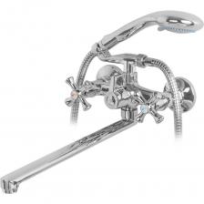 Смеситель для ванны ECONOCE серия 620 (EC0621) - двухзахватный вентильный смеситель с коротким поворотным L-изливом, специально разработанный для использования в ванной комнате. Имеет качественное хромированное покрытие корпуса, которое защитит сантехнику от воздействия агрессивных моющих средств и предупредит от появления разводов и пятен. Изготовлен из прочного и долговечного цинка по технологии литья под давлением, который обеспечивает надежность и стабильность работы смесителя в течение длительного времени. Запорный механизм кран-букса I обеспечивает плавное регулирование напора и температуры воды. Рукоятка смесителя поворачивается на 180 градусов, позволяя легко настроить поток воды. Аэратор обогащает поток воды кислородом, создавая мягкую и комфортную струю без брызг. Смеситель сочетает в себе стильный дизайн и удобство использования, обеспечивая надежность и функциональность на протяжении длительного времени. Смеситель для ванны ECONOCE серия 620 (EC0621) - двухзахватный вентильный смеситель с коротким поворотным L-изливом, специально разработанный для использования в ванной комнате. Имеет качественное хромированное покрытие корпуса, которое защитит сантехнику от воздействия агрессивных моющих средств и предупредит от появления разводов и пятен. Изготовлен из прочного и долговечного цинка по технологии литья под давлением, который обеспечивает надежность и стабильность работы смесителя в течение длительного времени. Запорный механизм кран-букса I обеспечивает плавное регулирование напора и температуры воды. Рукоятка смесителя поворачивается на 180 градусов, позволяя легко настроить поток воды. Аэратор обогащает поток воды кислородом, создавая мягкую и комфортную струю без брызг. Смеситель сочетает в себе стильный дизайн и удобство использования, обеспечивая надежность и функциональность на протяжении длительного времени.