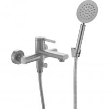A53030 смеситель ванно-душевой с душевым гарнитуром сатин сталь SUS304, картридж D=35 мм излив: L=118 мм, стационарный установочный комплект + ручная лейка: сталь SUS304, D=99 мм, антикальк держатель настенный: сталь SUS304 шланг: 1500 мм, оплётка сталь SUS304 Смеситель предназначен для подачи воды в ванну, обеспечивает комфортное использование душа. Устанавливается на вертикальная поверхность. Имеет эргономичный дизайн и отлично впишется практически в любой интерьер ванной комнаты. Наличие аэратора обеспечить равномерный поток воды, а также ее относительное смягчение. A53030 смеситель ванно-душевой с душевым гарнитуром сатин сталь SUS304, картридж D=35 мм излив: L=118 мм, стационарный установочный комплект + ручная лейка: сталь SUS304, D=99 мм, антикальк держатель настенный: сталь SUS304 шланг: 1500 мм, оплётка сталь SUS304 Смеситель предназначен для подачи воды в ванну, обеспечивает комфортное использование душа. Устанавливается на вертикальная поверхность. Имеет эргономичный дизайн и отлично впишется практически в любой интерьер ванной комнаты. Наличие аэратора обеспечить равномерный поток воды, а также ее относительное смягчение.