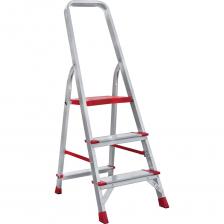 Алюминиевая стремянка Стремянка Новая Высота 3 ступени с шириной 130 мм Max нагр. 225 кг 5110103 Алюминиевая стремянка Стремянка Новая Высота 3 ступени с шириной 130 мм Max нагр. 225 кг 5110103