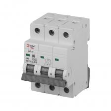 Автоматический выключатель ЭРА PRO VA63-3P50C4.5 ВА47-63 3P 50А кривая C 4,5кА Б0059442 предназначен для применения в электрических цепях напряжением до 400 В переменного тока частоты 50 Гц, их защиты при перегрузках и коротких замыканиях, проведения тока в нормальном режиме и не частых оперативных включений и отключений указанных цепей. Автоматический выключатель ЭРА PRO VA63-3P50C4.5 ВА47-63 3P 50А кривая C 4,5кА Б0059442 предназначен для применения в электрических цепях напряжением до 400 В переменного тока частоты 50 Гц, их защиты при перегрузках и коротких замыканиях, проведения тока в нормальном режиме и не частых оперативных включений и отключений указанных цепей.