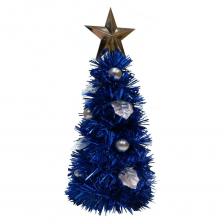 Сувенирная новогодняя елка с подсветкой на стол BS-HDG8256/4 BVItech (синий) - это уникальное и стильное решение для создания праздничной атмосферы в вашем доме.Елка выполнена из качественного пластика, что обеспечивает ее долговечность и устойчивость к повреждениям. Высота изделия составляет 22 см, что делает его компактным и удобным для размещения на столе или тумбочке.Особенностью данной модели является подсветка. Она работает от батареек типа ААА, что позволяет использовать елку в любом месте, где есть доступ к источнику питания. Подсветка может работать в двух режимах: мигающем и плавном смене цвета. Это создает уютную и теплую атмосферу, делая елку еще более привлекательной.Елка украшена красивыми листочками и шариками, что придает ей естественный и натуральный вид.Сувенирная новогодняя елка BS-HDG8256/4 BVItech поставляется в подарочной пластиковой упаковке с красивой ленточкой. Это делает ее отличным вариантом для подарка на Новый год или Рождество.Выбирая сувенирную новогоднюю елку с подсветкой на стол BS-HDG8256/4 BVItech (синий), вы получаете стильное и функциональное украшение для вашего дома, которое создаст атмосферу праздника и уюта. Сувенирная новогодняя елка с подсветкой на стол BS-HDG8256/4 BVItech (синий) - это уникальное и стильное решение для создания праздничной атмосферы в вашем доме.Елка выполнена из качественного пластика, что обеспечивает ее долговечность и устойчивость к повреждениям. Высота изделия составляет 22 см, что делает его компактным и удобным для размещения на столе или тумбочке.Особенностью данной модели является подсветка. Она работает от батареек типа ААА, что позволяет использовать елку в любом месте, где есть доступ к источнику питания. Подсветка может работать в двух режимах: мигающем и плавном смене цвета. Это создает уютную и теплую атмосферу, делая елку еще более привлекательной.Елка украшена красивыми листочками и шариками, что придает ей естественный и натуральный вид.Сувенирная новогодняя елка BS-HDG8256/4 BVItech поставляется в подарочной пластиковой упаковке с красивой ленточкой. Это делает ее отличным вариантом для подарка на Новый год или Рождество.Выбирая сувенирную новогоднюю елку с подсветкой на стол BS-HDG8256/4 BVItech (синий), вы получаете стильное и функциональное украшение для вашего дома, которое создаст атмосферу праздника и уюта.