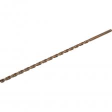 Сверло по металлу H-Tools GT50 Pro — это высококачественный инструмент, предназначенный для профессионального использования в различных металлообрабатывающих задачах.Экстрадлинное сверло по металлу, соответствующее стандарту DIN1869. Идеально подходит для сверления глубоких отверстий в различных металлах.Покрытие Gold-Tech — специальное покрытие, которое обеспечивает защиту от коррозии и увеличивает срок службы сверла. Оно также снижает трение, что позволяет улучшить эффективность сверления.Угол заточки 135° — оптимальный угол для сверления, который способствует эффективному резанию и минимизирует риск заклинивания сверла в материале.Угол спирали 34-38° — обеспечивает отличный отвод стружки и способствует охлаждению сверла во время работы, что предотвращает перегрев и износ.Профиль канавки широкий — такой профиль улучшает поток стружки, что особенно важно при сверлении в твердых материалах.Поле допуска h8 — указывает на высокую точность сверления, что важно для создания отверстий с точными размерами.Направление реза правое (RH) — стандартное направление, которое обеспечивает эффективное резание.Перекрестная заточка (C) — такая заточка обеспечивает более гладкое и эффективное резание, что улучшает качество отверстий.Сердечник толстый — придает сверлу дополнительную прочность и устойчивость к деформациям при высоких нагрузках.Тип хвостовика цилиндрический — стандартный тип хвостовика, который подходит для большинства сверлильных станков и ручных дрелей.Сверло H-Tools GT50 Pro идеально подходит для использования в машиностроении, строительстве, а также в ремонтных работах, где требуется высокая точность и надежность. Оно может использоваться для сверления различных металлов, включая сталь, алюминий и чугун.Это сверло является отличным выбором для профессионалов, которые ценят качество и долговечность инструментов.Внимание, изображение товара может отличаться от реального! Верные параметры указаны в технических характеристиках товара. Сверло по металлу H-Tools GT50 Pro — это высококачественный инструмент, предназначенный для профессионального использования в различных металлообрабатывающих задачах.Экстрадлинное сверло по металлу, соответствующее стандарту DIN1869. Идеально подходит для сверления глубоких отверстий в различных металлах.Покрытие Gold-Tech — специальное покрытие, которое обеспечивает защиту от коррозии и увеличивает срок службы сверла. Оно также снижает трение, что позволяет улучшить эффективность сверления.Угол заточки 135° — оптимальный угол для сверления, который способствует эффективному резанию и минимизирует риск заклинивания сверла в материале.Угол спирали 34-38° — обеспечивает отличный отвод стружки и способствует охлаждению сверла во время работы, что предотвращает перегрев и износ.Профиль канавки широкий — такой профиль улучшает поток стружки, что особенно важно при сверлении в твердых материалах.Поле допуска h8 — указывает на высокую точность сверления, что важно для создания отверстий с точными размерами.Направление реза правое (RH) — стандартное направление, которое обеспечивает эффективное резание.Перекрестная заточка (C) — такая заточка обеспечивает более гладкое и эффективное резание, что улучшает качество отверстий.Сердечник толстый — придает сверлу дополнительную прочность и устойчивость к деформациям при высоких нагрузках.Тип хвостовика цилиндрический — стандартный тип хвостовика, который подходит для большинства сверлильных станков и ручных дрелей.Сверло H-Tools GT50 Pro идеально подходит для использования в машиностроении, строительстве, а также в ремонтных работах, где требуется высокая точность и надежность. Оно может использоваться для сверления различных металлов, включая сталь, алюминий и чугун.Это сверло является отличным выбором для профессионалов, которые ценят качество и долговечность инструментов.Внимание, изображение товара может отличаться от реального! Верные параметры указаны в технических характеристиках товара.