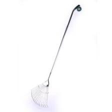 Грабли веерные (LA-0701-S) с длинной ручкой Солнечный Сад Грабли веерные (LA-0701-S) с длинной ручкой Солнечный Сад