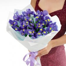 Букет живых цветов БУКЕТНАЯ ЛАВКА 15 ирисов Букет живых цветов БУКЕТНАЯ ЛАВКА 15 ирисов