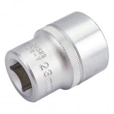 Головка торцевая 6-гранная 23 мм, 1/2" от бренда Rockforce – это надежный инструмент, предназначенный для работы с крепежными элементами. Благодаря шестигранному профилю она обеспечивает прочное сцепление с гайками и болтами, гарантируя удобство и эффективность при выполнении различных задач.Преимущества:Высокая прочность – изготовлена из хромованадиевой стали, что делает ее устойчивой к нагрузкам и продлевает срок службы.Универсальность применения – подходит для ремонта автомобилей, технического обслуживания и промышленного использования.Совместимость с инструментами – может использоваться с торцевыми и рожковыми ключами, а также другими видами оборудования.Надежность в работе – обеспечивает уверенное и точное взаимодействие с крепежными элементами, снижая риск проскальзывания. Головка торцевая 6-гранная 23 мм, 1/2" от бренда Rockforce – это надежный инструмент, предназначенный для работы с крепежными элементами. Благодаря шестигранному профилю она обеспечивает прочное сцепление с гайками и болтами, гарантируя удобство и эффективность при выполнении различных задач.Преимущества:Высокая прочность – изготовлена из хромованадиевой стали, что делает ее устойчивой к нагрузкам и продлевает срок службы.Универсальность применения – подходит для ремонта автомобилей, технического обслуживания и промышленного использования.Совместимость с инструментами – может использоваться с торцевыми и рожковыми ключами, а также другими видами оборудования.Надежность в работе – обеспечивает уверенное и точное взаимодействие с крепежными элементами, снижая риск проскальзывания.