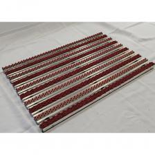 Грязезащитная придверная решетка ООО ПК ЦентрВход Эксперт ворс-щетка представляет собой надежное решение для защиты помещения от грязи и влаги. Изготовленная из нержавеющей стали и алюминия, она обладает высокой прочностью и устойчивостью к коррозии. Ворс и полиамидная щетка эффективно очищают обувь, предотвращая попадание грязи внутрь. Решетка имеет прямоугольную форму размером 1200x600 мм и толщину 23 мм, что обеспечивает оптимальное покрытие входной зоны. Красный цвет придаст яркий акцент интерьеру. Влаговпитывающие свойства материала способствуют быстрому высыханию поверхности, что особенно важно в дождливую погоду. Вес изделия составляет 7,2 кг, что делает его устойчивым и надежным в эксплуатации. Грязезащитная придверная решетка ООО ПК ЦентрВход Эксперт ворс-щетка представляет собой надежное решение для защиты помещения от грязи и влаги. Изготовленная из нержавеющей стали и алюминия, она обладает высокой прочностью и устойчивостью к коррозии. Ворс и полиамидная щетка эффективно очищают обувь, предотвращая попадание грязи внутрь. Решетка имеет прямоугольную форму размером 1200x600 мм и толщину 23 мм, что обеспечивает оптимальное покрытие входной зоны. Красный цвет придаст яркий акцент интерьеру. Влаговпитывающие свойства материала способствуют быстрому высыханию поверхности, что особенно важно в дождливую погоду. Вес изделия составляет 7,2 кг, что делает его устойчивым и надежным в эксплуатации.