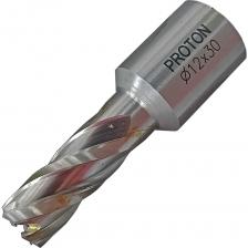 Сверло корончатое (12х30 мм; HSS; Weldon 19) PROTON Т0000023786 сделано из высокоэффективной быстрорежущей стали, что гарантирует долгий срок службы. Имеет двойную грань лезвия. Допускается многоразовая заточка. Обычно сверло HSS используют для высверливания отверстий в конструкционных и низколегированных сталях. Такое сверло можно перетачивать несколько раз, в зависимости от степени износа. Также возможно его использование при сверлении закаленной стали. Так как корончатое сверло полое внутри, то следует использовать центрирующий штифт (пилот), который обеспечивает удерживание сверла в заданной позиции, благодаря чему достигается идеальная точность. Подходящий штифт для использования 6.35х106 мм, в комплект поставки не входит и приобретается отдельно. Внимание, изображение товара может отличаться от реального! Верные параметры указаны в технических характеристиках товара. Сверло корончатое (12х30 мм; HSS; Weldon 19) PROTON Т0000023786 сделано из высокоэффективной быстрорежущей стали, что гарантирует долгий срок службы. Имеет двойную грань лезвия. Допускается многоразовая заточка. Обычно сверло HSS используют для высверливания отверстий в конструкционных и низколегированных сталях. Такое сверло можно перетачивать несколько раз, в зависимости от степени износа. Также возможно его использование при сверлении закаленной стали. Так как корончатое сверло полое внутри, то следует использовать центрирующий штифт (пилот), который обеспечивает удерживание сверла в заданной позиции, благодаря чему достигается идеальная точность. Подходящий штифт для использования 6.35х106 мм, в комплект поставки не входит и приобретается отдельно. Внимание, изображение товара может отличаться от реального! Верные параметры указаны в технических характеристиках товара.