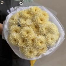 Букет живых цветов МНОГО ЦВЕТОВ ЦВЕТОЧНЫЙ МАГАЗИН Монобукет из 5 желтых кустовых хризантем Букет живых цветов МНОГО ЦВЕТОВ ЦВЕТОЧНЫЙ МАГАЗИН Монобукет из 5 желтых кустовых хризантем