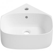 Раковины Wellsee производятся по технологии шликерного литья с использованием натуральной глины и кварца и последующим обжигом заготовки при температуре 1250°С, что исключает образование пузырьков, пустот или трещин в готовом изделии, а также гарантирует соблюдение заданных размеров чаши. В результате формируется плотная структура, которая придает умывальнику дополнительную прочность даже в наиболее уязвимых местах. Благодаря инновационному материалу RefCeram® стало возможным создавать поистине изысканные изделия с мягкими силуэтными изгибами и четкими линиями. Невероятные филигранные формы раковины в два раза легче привычной керамики, но прочнее и долговечнее на 30%. Сохраняя внешнюю утонченность и хрупкость, умывальник имеет высокую износостойкость и долговечность. RefCeram® изменила вектор сантехники, обращая её исключительную утилитарность в выразительный предмет дизайна ванной комнаты. Диаметр сливного отверстия раковины - 45 мм, что является стандартом для стран Центральной и Восточной Европы и позволит с легкостью подключить умывальник к сливной арматуре с высокой пропускной способностью. Полезным дополнением к раковине станут идеально подобранные по эргономике и пропорциям смесители Wellsee, дизайнерские сифоны, надежные донные клапана и угловые вентили Drainage System. Четко отлаженная система отгрузки позволяет каждому покупателю получить сантехнику в отличном состоянии со всеми гарантийными документами на покупку. Раковины Wellsee производятся по технологии шликерного литья с использованием натуральной глины и кварца и последующим обжигом заготовки при температуре 1250°С, что исключает образование пузырьков, пустот или трещин в готовом изделии, а также гарантирует соблюдение заданных размеров чаши. В результате формируется плотная структура, которая придает умывальнику дополнительную прочность даже в наиболее уязвимых местах. Благодаря инновационному материалу RefCeram® стало возможным создавать поистине изысканные изделия с мягкими силуэтными изгибами и четкими линиями. Невероятные филигранные формы раковины в два раза легче привычной керамики, но прочнее и долговечнее на 30%. Сохраняя внешнюю утонченность и хрупкость, умывальник имеет высокую износостойкость и долговечность. RefCeram® изменила вектор сантехники, обращая её исключительную утилитарность в выразительный предмет дизайна ванной комнаты. Диаметр сливного отверстия раковины - 45 мм, что является стандартом для стран Центральной и Восточной Европы и позволит с легкостью подключить умывальник к сливной арматуре с высокой пропускной способностью. Полезным дополнением к раковине станут идеально подобранные по эргономике и пропорциям смесители Wellsee, дизайнерские сифоны, надежные донные клапана и угловые вентили Drainage System. Четко отлаженная система отгрузки позволяет каждому покупателю получить сантехнику в отличном состоянии со всеми гарантийными документами на покупку.