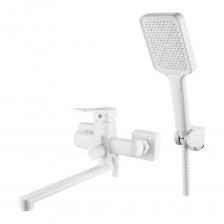 Смеситель для ванны Shevanik S9902C — стильное и функциональное решение для ванной комнаты. Он имеет угловатую форму и изготовлен из высококачественной латуни, что гарантирует его прочность и долговечность. Рычажное управление и керамический картридж обеспечивают плавное и точное регулирование температуры воды. Смеситель оснащён длинным поворотным изливом и двухрежимной душевой лейкой из ABS-пластика. В комплекте поставки эксцентрики, настенный держатель душевой лейки и душевой шланг длиной 150 см. Смеситель для ванны Shevanik S9902C — стильное и функциональное решение для ванной комнаты. Он имеет угловатую форму и изготовлен из высококачественной латуни, что гарантирует его прочность и долговечность. Рычажное управление и керамический картридж обеспечивают плавное и точное регулирование температуры воды. Смеситель оснащён длинным поворотным изливом и двухрежимной душевой лейкой из ABS-пластика. В комплекте поставки эксцентрики, настенный держатель душевой лейки и душевой шланг длиной 150 см.