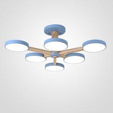 Потолочный светильник IMPERIUMLOFT TURNA L6 Blue 228852-26 представляет собой функциональное и стильное решение для освещения интерьера. Он оснащен шестью встроенными светодиодными лампами, каждая мощностью 15 Вт, что обеспечивает общую мощность светильника в 90 Вт. Светильник выполнен в скандинавском стиле, сочетая голубой цвет и элементы из дерева, что придаёт ему современный и элегантный вид. Матовая поверхность арматуры и акриловые плафоны молочного цвета создают мягкое и равномерное освещение. Диаметр и длина светильника составляют 85 см, а высота — 25 см, что делает его подходящим для различных помещений. Светильник поддерживает изменяемую цветовую температуру от 3000 до 6000 К, позволяя адаптировать освещение под различные нужды. Уровень защиты IP20 обеспечивает защиту от пыли, а крепление на планке упрощает установку. Потолочный светильник IMPERIUMLOFT TURNA L6 Blue 228852-26 представляет собой функциональное и стильное решение для освещения интерьера. Он оснащен шестью встроенными светодиодными лампами, каждая мощностью 15 Вт, что обеспечивает общую мощность светильника в 90 Вт. Светильник выполнен в скандинавском стиле, сочетая голубой цвет и элементы из дерева, что придаёт ему современный и элегантный вид. Матовая поверхность арматуры и акриловые плафоны молочного цвета создают мягкое и равномерное освещение. Диаметр и длина светильника составляют 85 см, а высота — 25 см, что делает его подходящим для различных помещений. Светильник поддерживает изменяемую цветовую температуру от 3000 до 6000 К, позволяя адаптировать освещение под различные нужды. Уровень защиты IP20 обеспечивает защиту от пыли, а крепление на планке упрощает установку.