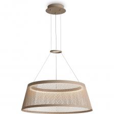 Подвесной светильник Prism открывает новое измерение светового дизайна. Сетчатый плафон преломляет потоки света, создавая завораживающую игру теней — словно кристаллическая призма рассеивает солнечные лучи. LED-источник с цветовой температурой 3000К обеспечивает естественное и комфортное освещение. Металлическая арматура выполнена в трендовом серо-бежевом оттенке Ral, создавая выразительный контраст. Метровый подвес позволяет разместить светильник на оптимальной высоте. Особую элегантность модели придает полуматовая окраска — нейтральный и в то же время изысканный серо-бежевый цвет, который вписывается в любую цветовую палитру современного интерьера. Серия Prism наполняет пространство игрой света и тени, что позволяет создавать гормоничные цветовые решения в современном интерьере. Подвесной светильник Prism открывает новое измерение светового дизайна. Сетчатый плафон преломляет потоки света, создавая завораживающую игру теней — словно кристаллическая призма рассеивает солнечные лучи. LED-источник с цветовой температурой 3000К обеспечивает естественное и комфортное освещение. Металлическая арматура выполнена в трендовом серо-бежевом оттенке Ral, создавая выразительный контраст. Метровый подвес позволяет разместить светильник на оптимальной высоте. Особую элегантность модели придает полуматовая окраска — нейтральный и в то же время изысканный серо-бежевый цвет, который вписывается в любую цветовую палитру современного интерьера. Серия Prism наполняет пространство игрой света и тени, что позволяет создавать гормоничные цветовые решения в современном интерьере.