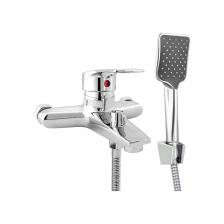 Современный однорычажный смеситель для ванны с коротким монолитным изливом от компании «СЛАВЕН» c собственной сборочной линией полного цикла в Подмосковье. Изготовлен из высококачественной латуни, соответствующей ГОСТ 15527-2004. Сертифицирован в Главном контрольно-испытательном центре питьевой воды ООО «ГИЦ ПВ». Продукция СЛАВЕН обеспечена гарантийным обслуживанием в течении 5 лет с момента покупки. Комплектуется душевым шлангом в металлической оплетке с однорежимной лейкой, паспортом изделия с гарантийным талоном, монетарным аэратором. Современный однорычажный смеситель для ванны с коротким монолитным изливом от компании «СЛАВЕН» c собственной сборочной линией полного цикла в Подмосковье. Изготовлен из высококачественной латуни, соответствующей ГОСТ 15527-2004. Сертифицирован в Главном контрольно-испытательном центре питьевой воды ООО «ГИЦ ПВ». Продукция СЛАВЕН обеспечена гарантийным обслуживанием в течении 5 лет с момента покупки. Комплектуется душевым шлангом в металлической оплетке с однорежимной лейкой, паспортом изделия с гарантийным талоном, монетарным аэратором.