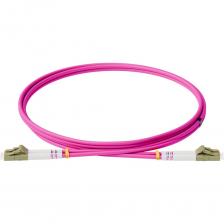 Многомодовый оптический патч-корд ONTEK с коннекторами LC-LC (LL) представляет собой современное решение для построения высокопроизводительных сетевых систем. Модель категории OM4 с дуплексной конструкцией DPC и полировкой UPC обеспечивает отличную передачу данных на коротких дистанциях. Красный цвет исполнения и оптимальная длина 1 метр делают кабель удобным для монтажа в телекоммуникационных шкафах и патч-панелях, где важна компактность и четкая идентификация компонентов сети. Кабель защищен оболочкой из LSZH-компаунда, что гарантирует безопасность при эксплуатации и соответствие современным требованиям пожарной безопасности. Многоступенчатое тестирование на всех этапах производства обеспечивает высокое качество изделия, а возможность изготовления патч-кордов любой длины под заказ позволяет адаптировать решение под конкретные задачи заказчика, будь то организация локальной сети в офисе или построение сложной телекоммуникационной инфраструктуры. Многомодовый оптический патч-корд ONTEK с коннекторами LC-LC (LL) представляет собой современное решение для построения высокопроизводительных сетевых систем. Модель категории OM4 с дуплексной конструкцией DPC и полировкой UPC обеспечивает отличную передачу данных на коротких дистанциях. Красный цвет исполнения и оптимальная длина 1 метр делают кабель удобным для монтажа в телекоммуникационных шкафах и патч-панелях, где важна компактность и четкая идентификация компонентов сети. Кабель защищен оболочкой из LSZH-компаунда, что гарантирует безопасность при эксплуатации и соответствие современным требованиям пожарной безопасности. Многоступенчатое тестирование на всех этапах производства обеспечивает высокое качество изделия, а возможность изготовления патч-кордов любой длины под заказ позволяет адаптировать решение под конкретные задачи заказчика, будь то организация локальной сети в офисе или построение сложной телекоммуникационной инфраструктуры.