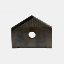 Пластина для перового сборного сверла — это инновационный продукт, разработанный для повышения эффективности и качества обработки отверстий в различных материалах. Она состоит из прочного корпуса и режущей части с симметричными вырезами, которые образуют дополнительные режущие кромки.Эта пластина идеально подходит для работы с деталями из стали, чугуна и цветных металлов. Благодаря своим уникальным свойствам она обеспечивает высокую стойкость, точность и качество обработки, что делает её незаменимым инструментом в металлообработке. Пластина для перового сборного сверла — это инновационный продукт, разработанный для повышения эффективности и качества обработки отверстий в различных материалах. Она состоит из прочного корпуса и режущей части с симметричными вырезами, которые образуют дополнительные режущие кромки.Эта пластина идеально подходит для работы с деталями из стали, чугуна и цветных металлов. Благодаря своим уникальным свойствам она обеспечивает высокую стойкость, точность и качество обработки, что делает её незаменимым инструментом в металлообработке.