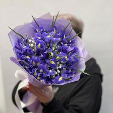 Букет живых цветов КОЛИБРИ ЦВЕТОЧНЫЙ САЛОН Ирисы с гипсофилой Букет живых цветов КОЛИБРИ ЦВЕТОЧНЫЙ САЛОН Ирисы с гипсофилой