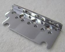 Пластина для бриджа Fender American Standard Stratocaster 1986-2007 США 0026097049 American Standard Stratocaster Bridge Plate 002-6097-049 0026097000 002-6097-000 Пластина для бриджа Fender American Standard Stratocaster 1986-2007 США 0026097049 American Standard Stratocaster Bridge Plate 002-6097-049 0026097000 002-6097-000