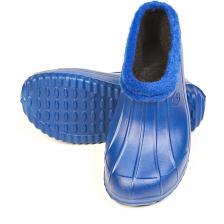 Практичные и теплые галоши с удобной колодкой обеспечивают хорошую защиту от влаги, холода и грязи. Выполнены из материала ЭВА (этилвинилацетат) уникального по своим свойствам. Материал очень легкий, не пропускает влагу, устойчив к перепадам температур, сохраняет свои качества при отрицательных температурах. Специальный протектор обеспечивает устойчивость в различных погодных условиях. Чулок-утеплитель из нетканого полотна (НТП) создает дополнительный комфорт и надежно защищает от холода. Материал подошвы: ЭВА морозостойкий. Утеплитель: Чулок-утеплитель из нетканого полотна (НТП). Предназначены для носки в холодное время года. Практичные и теплые галоши с удобной колодкой обеспечивают хорошую защиту от влаги, холода и грязи. Выполнены из материала ЭВА (этилвинилацетат) уникального по своим свойствам. Материал очень легкий, не пропускает влагу, устойчив к перепадам температур, сохраняет свои качества при отрицательных температурах. Специальный протектор обеспечивает устойчивость в различных погодных условиях. Чулок-утеплитель из нетканого полотна (НТП) создает дополнительный комфорт и надежно защищает от холода. Материал подошвы: ЭВА морозостойкий. Утеплитель: Чулок-утеплитель из нетканого полотна (НТП). Предназначены для носки в холодное время года.
