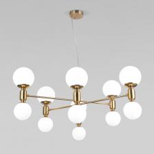 Подвесная люстра Bubble в цвете латунь – это выразительное сочетание геометрических форм и лаконичного дизайна. Круглые плафоны белого цвета разных диаметров формируют мягкий равномерный свет. Светильник рассчитан на 12 сменных ламп. Люстра Bubble добавит уникальную атмосферу в интерьер спальни, гостиной или кухни.Высота подвеса регулируется2 цоколя – Е27 для верхних плафонов с диаметром 150мм, G9 – для нижних с диаметром 110мм.Серия Bubble представлена в пяти разных цветах: черный жемчуг , белый, черный , золото, латунь. Подвесная люстра Bubble в цвете латунь – это выразительное сочетание геометрических форм и лаконичного дизайна. Круглые плафоны белого цвета разных диаметров формируют мягкий равномерный свет. Светильник рассчитан на 12 сменных ламп. Люстра Bubble добавит уникальную атмосферу в интерьер спальни, гостиной или кухни.Высота подвеса регулируется2 цоколя – Е27 для верхних плафонов с диаметром 150мм, G9 – для нижних с диаметром 110мм.Серия Bubble представлена в пяти разных цветах: черный жемчуг , белый, черный , золото, латунь.