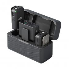Беспроводная микрофонная система DJI Mic (CN), 2 передатчика + 1 приемник + зарядный кейс, черный Беспроводная микрофонная система DJI Mic (CN), 2 передатчика + 1 приемник + зарядный кейс, черный