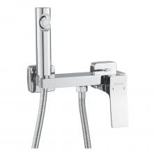 Гигиенический душ Shevanik со смесителем угловатой формы изготовлен из высококачественной латуни, обеспечивая прочность и долговечность. Уникальная конструкция корпуса смесителя выполнена в виде полочки для дополнительного удобства и хранения личных гигиенических принадлежностей. Гигиенический набор оснащен 120-сантиметровым шлангом с защитой от перекручивания, гарантируя комфортное использование без неприятных сюрпризов. Гигиеническая лейка изготовлена из ABS-пластика, что исключает повреждения напольного покрытия в случае случайного падения. Смеситель для душа поставляется с эксцентриками, что упрощает установку и гарантирует надежное крепление. Этот гигиенический набор станет идеальным решением для вашей ванной комнаты, обеспечивая комфорт и гигиену на высшем уровне. Гигиенический душ Shevanik со смесителем угловатой формы изготовлен из высококачественной латуни, обеспечивая прочность и долговечность. Уникальная конструкция корпуса смесителя выполнена в виде полочки для дополнительного удобства и хранения личных гигиенических принадлежностей. Гигиенический набор оснащен 120-сантиметровым шлангом с защитой от перекручивания, гарантируя комфортное использование без неприятных сюрпризов. Гигиеническая лейка изготовлена из ABS-пластика, что исключает повреждения напольного покрытия в случае случайного падения. Смеситель для душа поставляется с эксцентриками, что упрощает установку и гарантирует надежное крепление. Этот гигиенический набор станет идеальным решением для вашей ванной комнаты, обеспечивая комфорт и гигиену на высшем уровне.